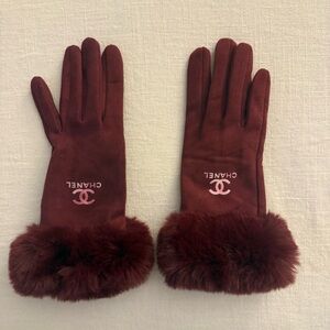 Chanel gloves